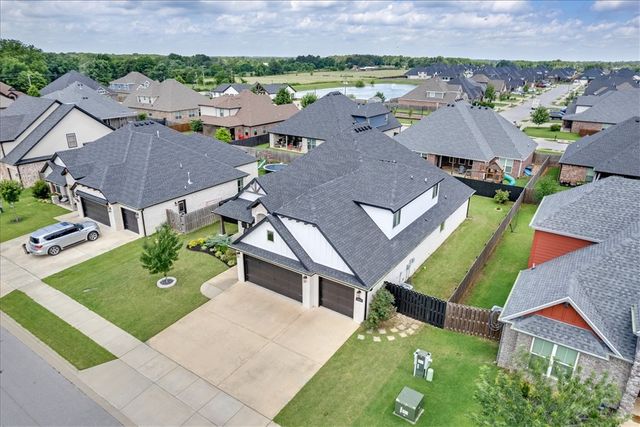 1510 Florentine Road, Centerton, AR 72719