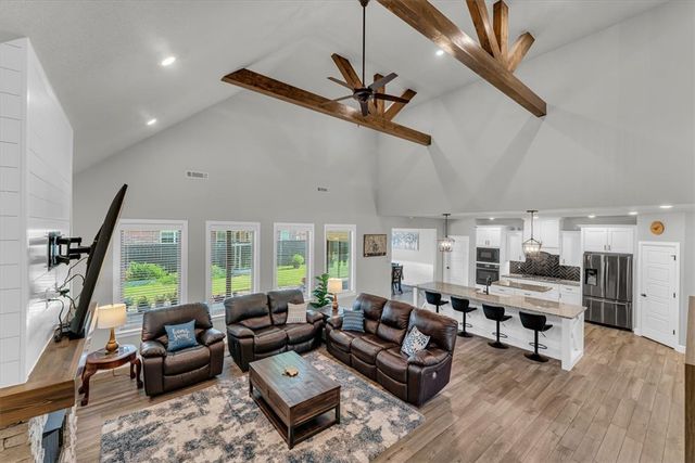 1510 Florentine Road, Centerton, AR 72719