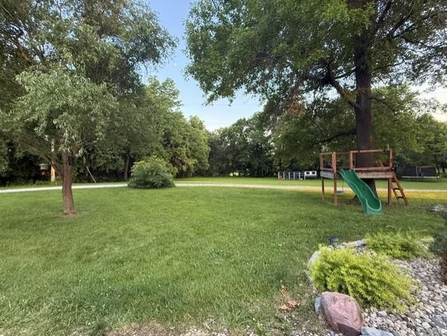 13901 Leavenworth Road, Basehor, KS 66007