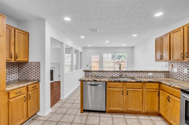 4007 Greenwood Drive, Pearland, TX 77584