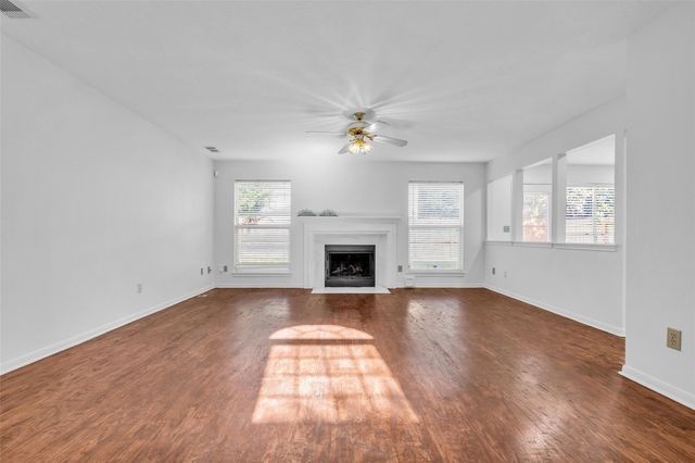 4007 Greenwood Drive, Pearland, TX 77584