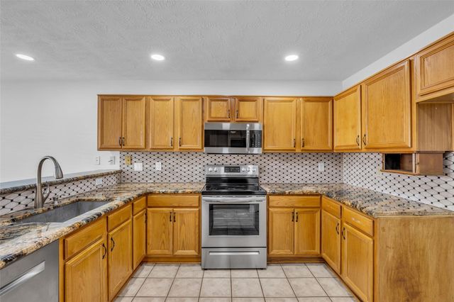 4007 Greenwood Drive, Pearland, TX 77584