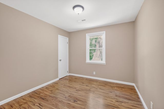 11914 Hogwood Rd, Milton, TN 37118