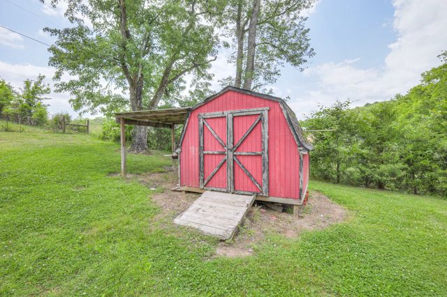 11914 Hogwood Rd, Milton, TN 37118