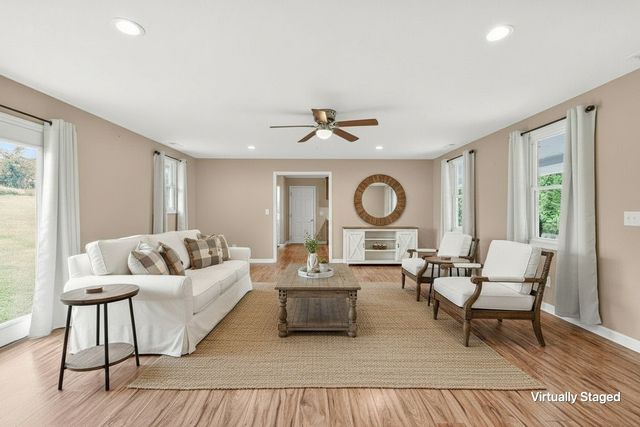 11914 Hogwood Rd, Milton, TN 37118
