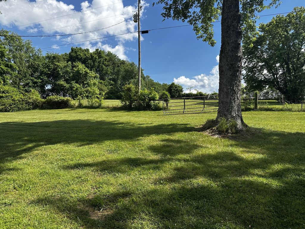 11914 Hogwood Rd, Milton, TN 37118
