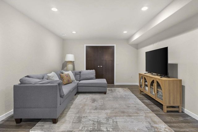 2307 Trevor Way, Madison, WI 53719