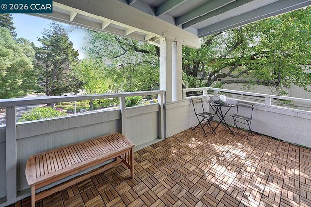 2625 Ptarmigan Dr 7, Walnut Creek, CA 94595