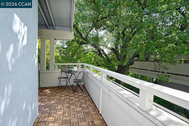 2625 Ptarmigan Dr 7, Walnut Creek, CA 94595