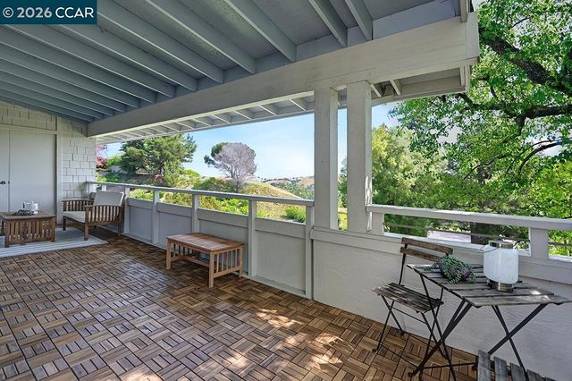 2625 Ptarmigan Dr 7, Walnut Creek, CA 94595