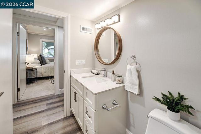 2625 Ptarmigan Dr 7, Walnut Creek, CA 94595