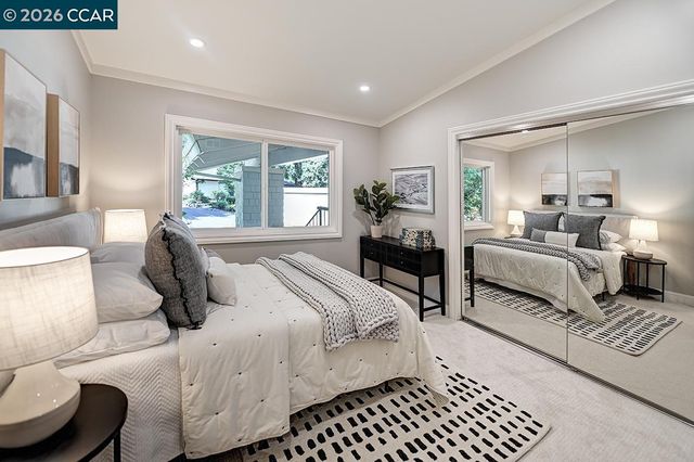 2625 Ptarmigan Dr 7, Walnut Creek, CA 94595