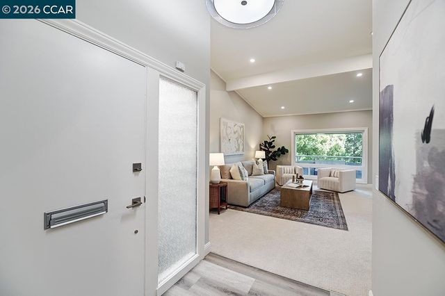 2625 Ptarmigan Dr 7, Walnut Creek, CA 94595