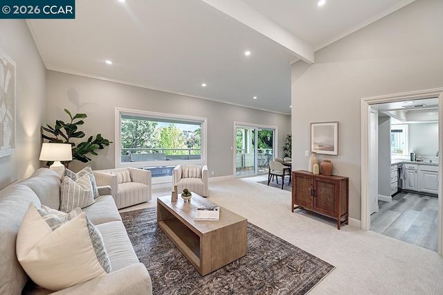 2625 Ptarmigan Dr 7, Walnut Creek, CA 94595