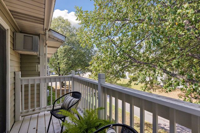 2466 Cobble Hill Alcove A, Woodbury, MN 55125