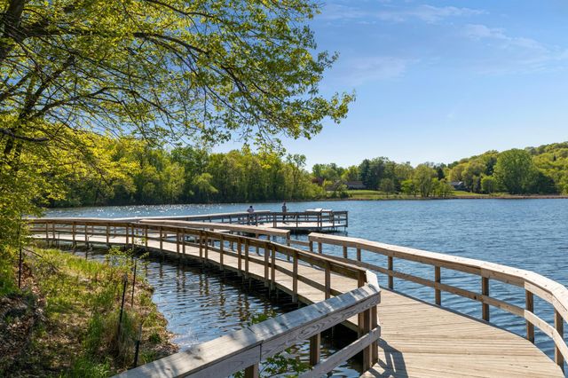 2466 Cobble Hill Alcove A, Woodbury, MN 55125