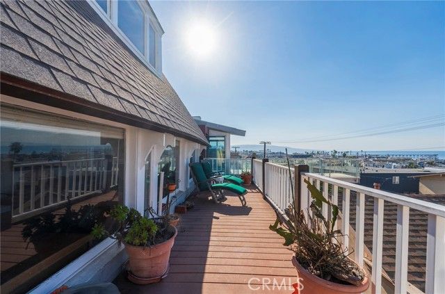 1835 Manhattan Ave, Hermosa Beach, CA 90254