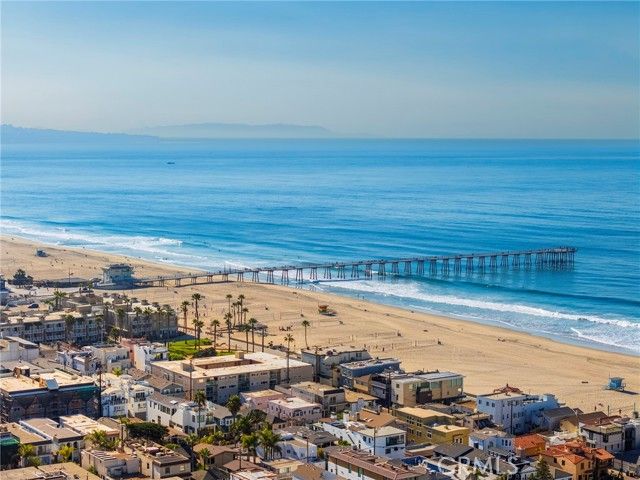 1835 Manhattan Ave, Hermosa Beach, CA 90254