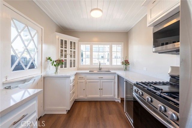 1835 Manhattan Ave, Hermosa Beach, CA 90254