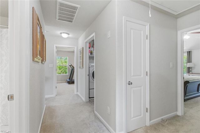 941 Michael DR, Chesapeake, VA 23323