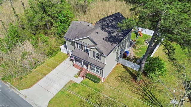 941 Michael DR, Chesapeake, VA 23323