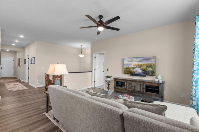 15568 71st Street NE, Otsego, MN 55330