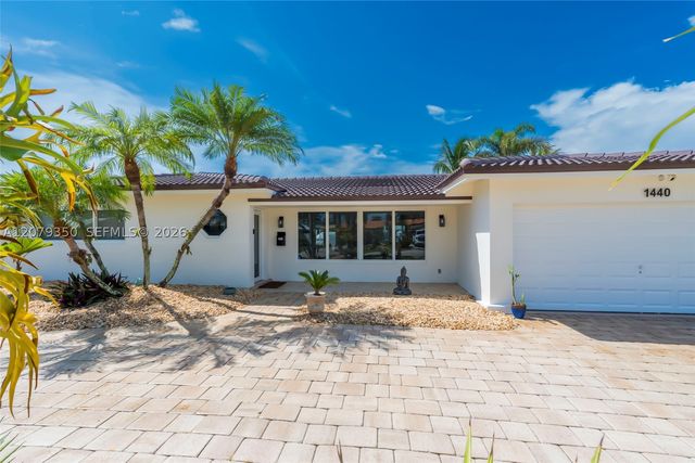 1440 SE 14th Dr, Deerfield Beach, FL 33441
