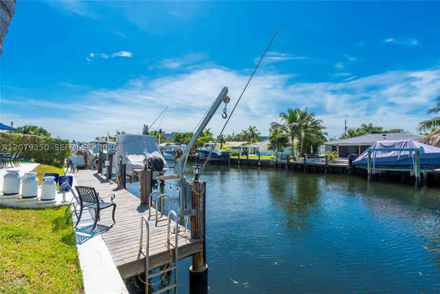 1440 SE 14th Dr, Deerfield Beach, FL 33441
