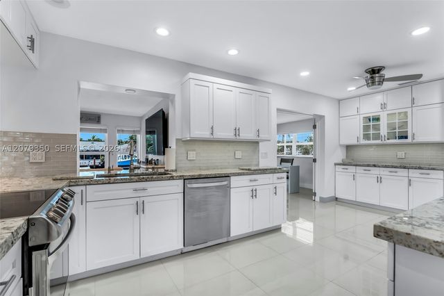 1440 SE 14th Dr, Deerfield Beach, FL 33441