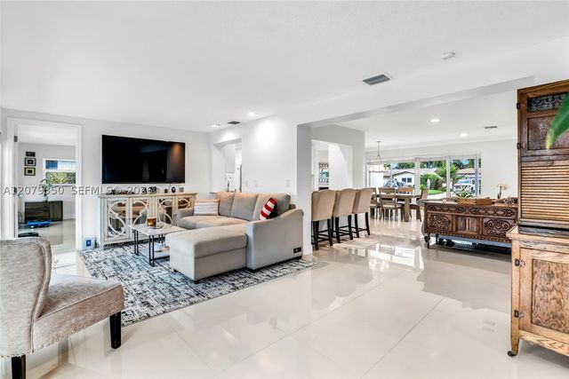 1440 SE 14th Dr, Deerfield Beach, FL 33441