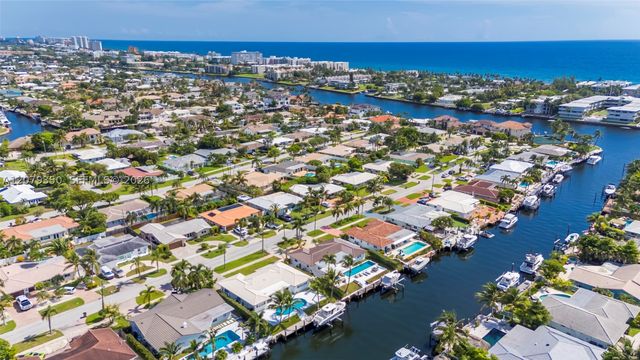 1440 SE 14th Dr, Deerfield Beach, FL 33441