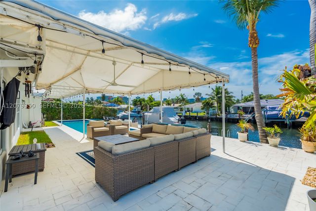 1440 SE 14th Dr, Deerfield Beach, FL 33441