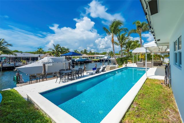 1440 SE 14th Dr, Deerfield Beach, FL 33441