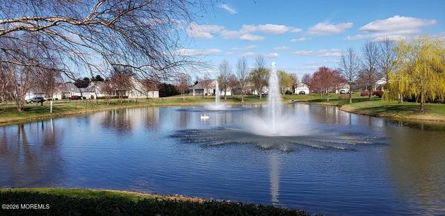 1 Colonial Way, Allentown, NJ 08501