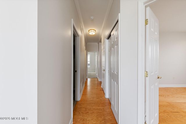 1 Colonial Way, Allentown, NJ 08501