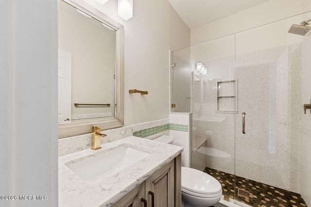 1 Colonial Way, Allentown, NJ 08501