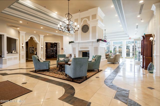 1 Colonial Way, Allentown, NJ 08501