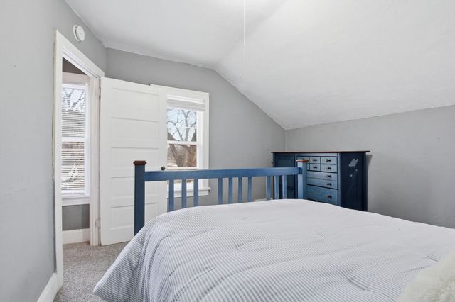 1128 8th Avenue SE, Saint Cloud, MN 56304