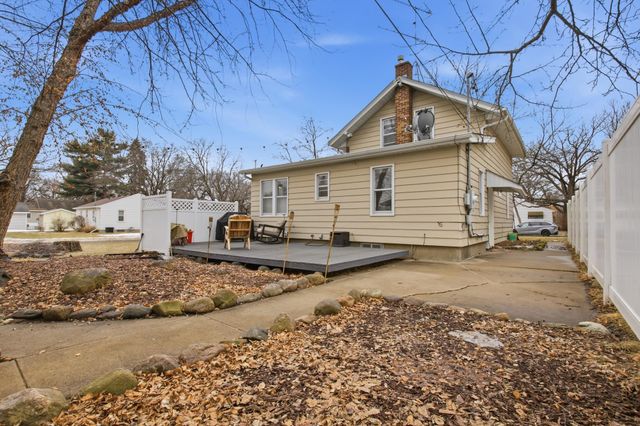 1128 8th Avenue SE, Saint Cloud, MN 56304