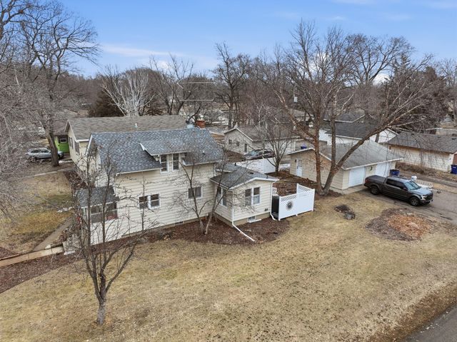 1128 8th Avenue SE, Saint Cloud, MN 56304