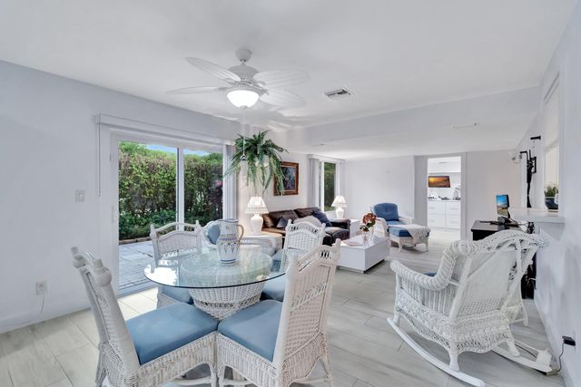 3140 NW 15th Street, Delray Beach, FL 33445