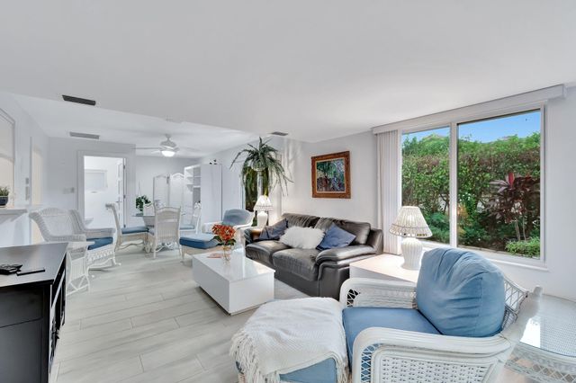 3140 NW 15th Street, Delray Beach, FL 33445