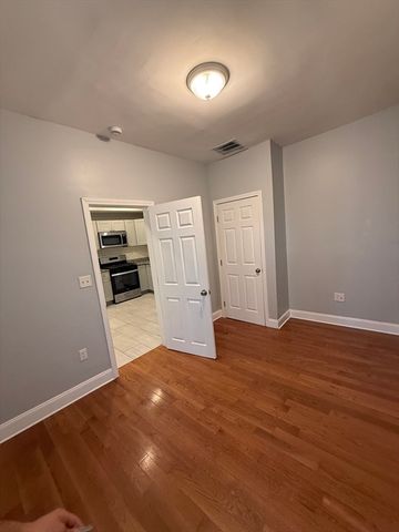 100 Intervale 2, Boston, MA 02121