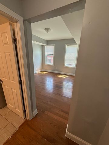 100 Intervale 2, Boston, MA 02121