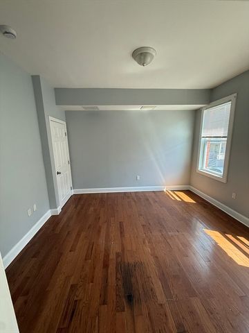 100 Intervale 2, Boston, MA 02121