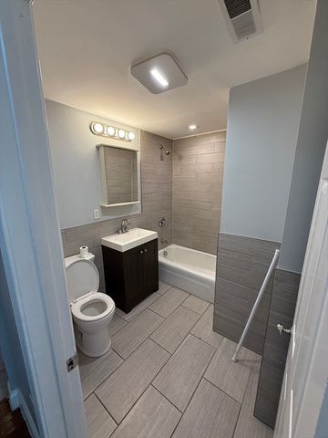 100 Intervale 2, Boston, MA 02121