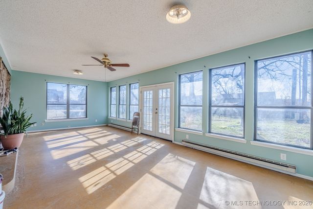 718 E Beaver Street, Jenks, OK 74037