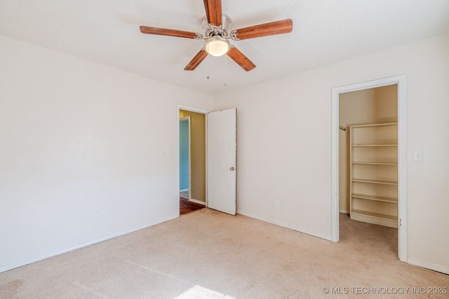 718 E Beaver Street, Jenks, OK 74037