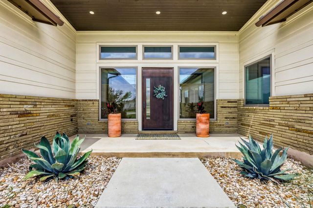 108 Tambra Lea LN, Liberty Hill, TX 78642