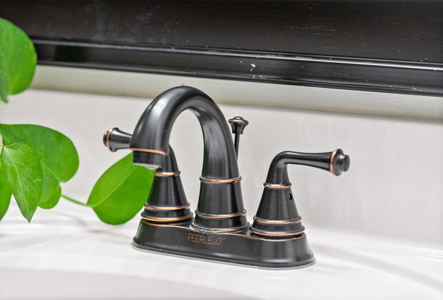 3324 Carrie Dr, Clarksville, TN 37042